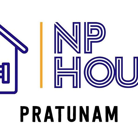 Np House Pratunam Bangkok Kültér fotó