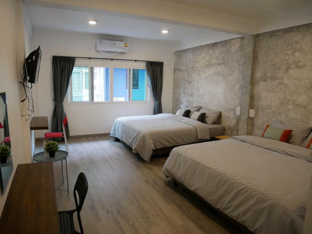 Np House Pratunam Bangkok Kültér fotó